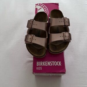 Birkenstock girls slippers